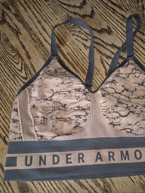 Under Armour Peach & Gray Seamless Sports Bra